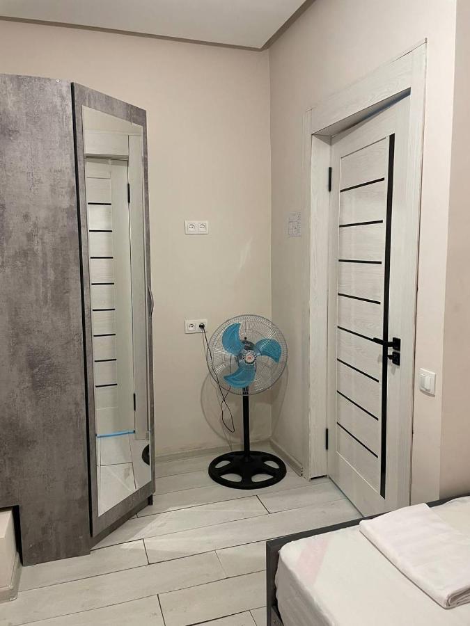 Greenway Hotel Tashkent Bagian luar foto