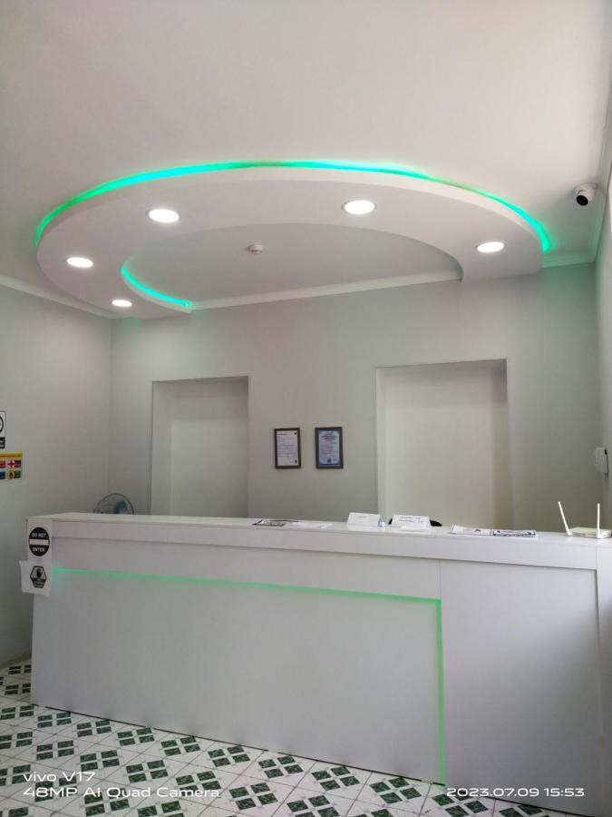 Greenway Hotel Tashkent Bagian luar foto
