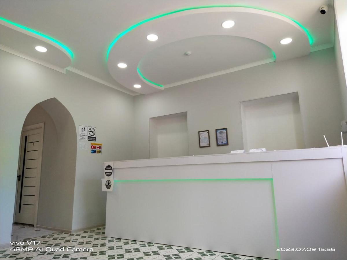 Greenway Hotel Tashkent Bagian luar foto