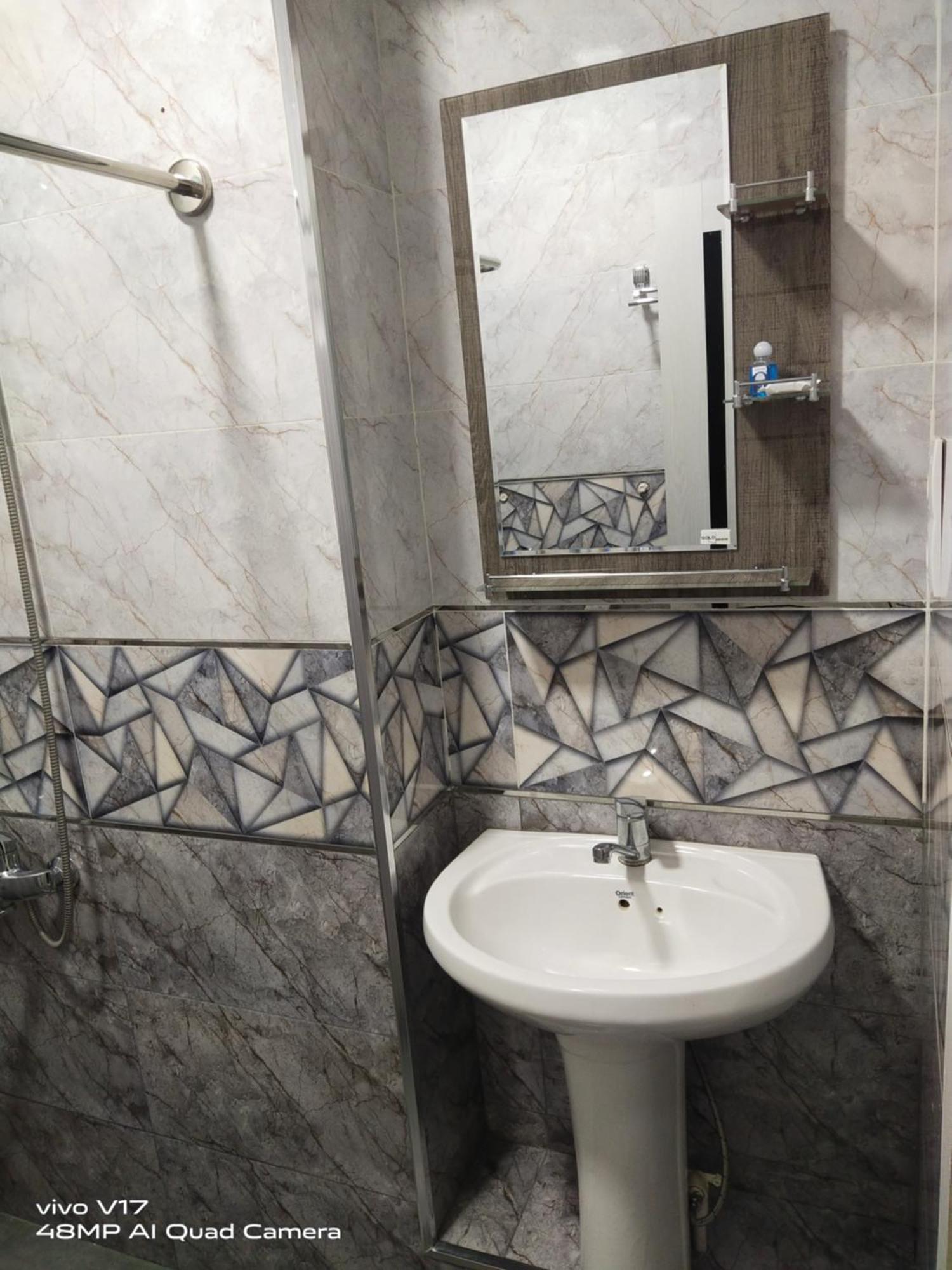 Greenway Hotel Tashkent Bagian luar foto